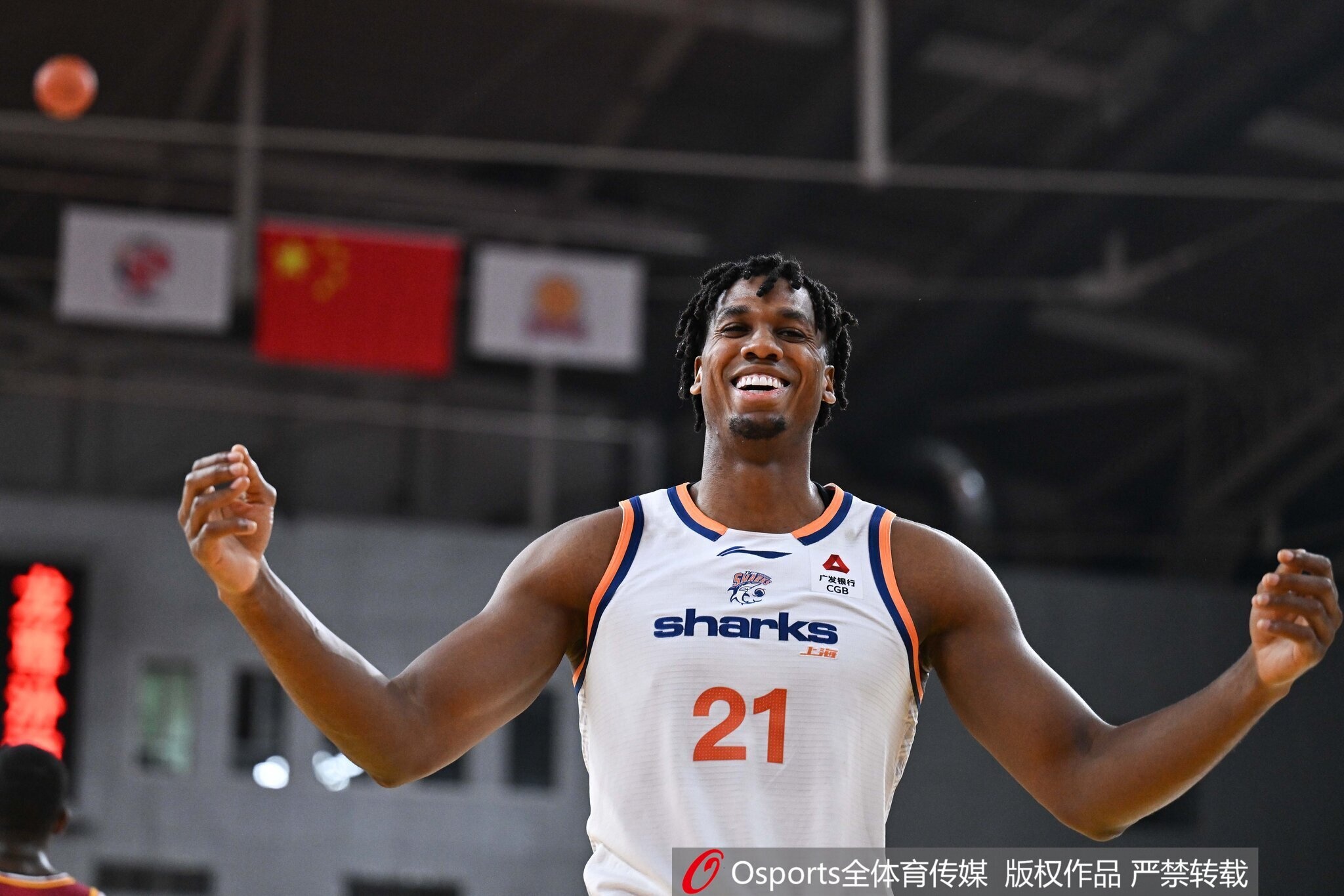 华体会体育app下载-媒体人：上海男篮阵容深不可测 久事多年的巨额投资终于有望丰收
